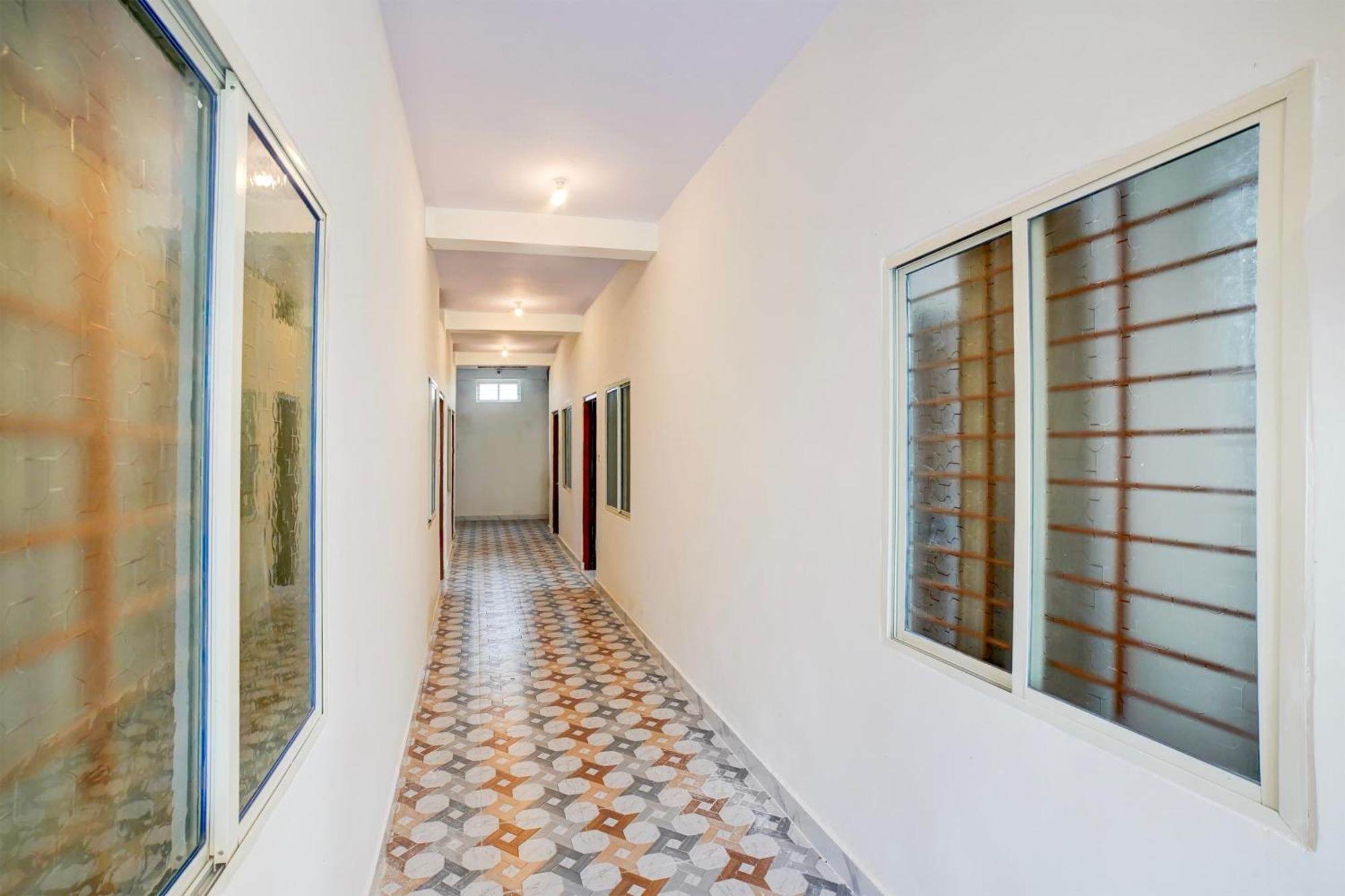 Hotel O T G M Shaliks Hotel Bhopal Bagian luar foto